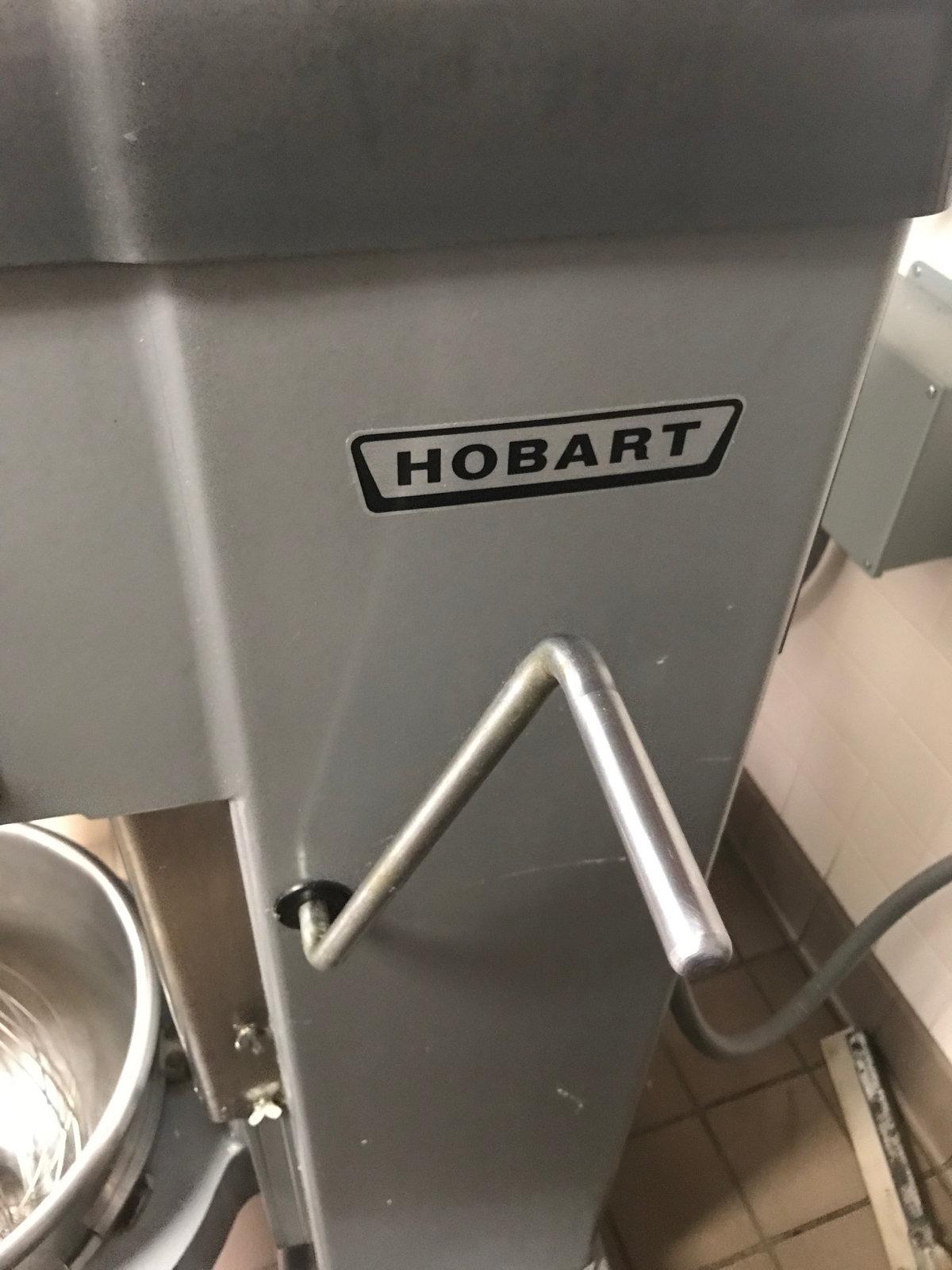 Hobart D-330 1 1/4 HP Commercial Mixer