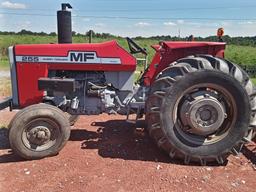 MASSEY FERGUSON 255 DIESEL TRACTOR 2222.8 HOURS - RUNS GREAT