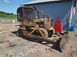 JOHN DEERE BULLDOZER W/ WINCH