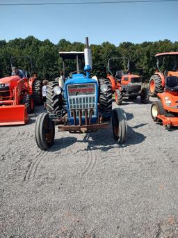 FORD 3000 TRACTOR: GAS WITH POWER STEERING, 8 SPEED, SHOWING 1296.3HRS