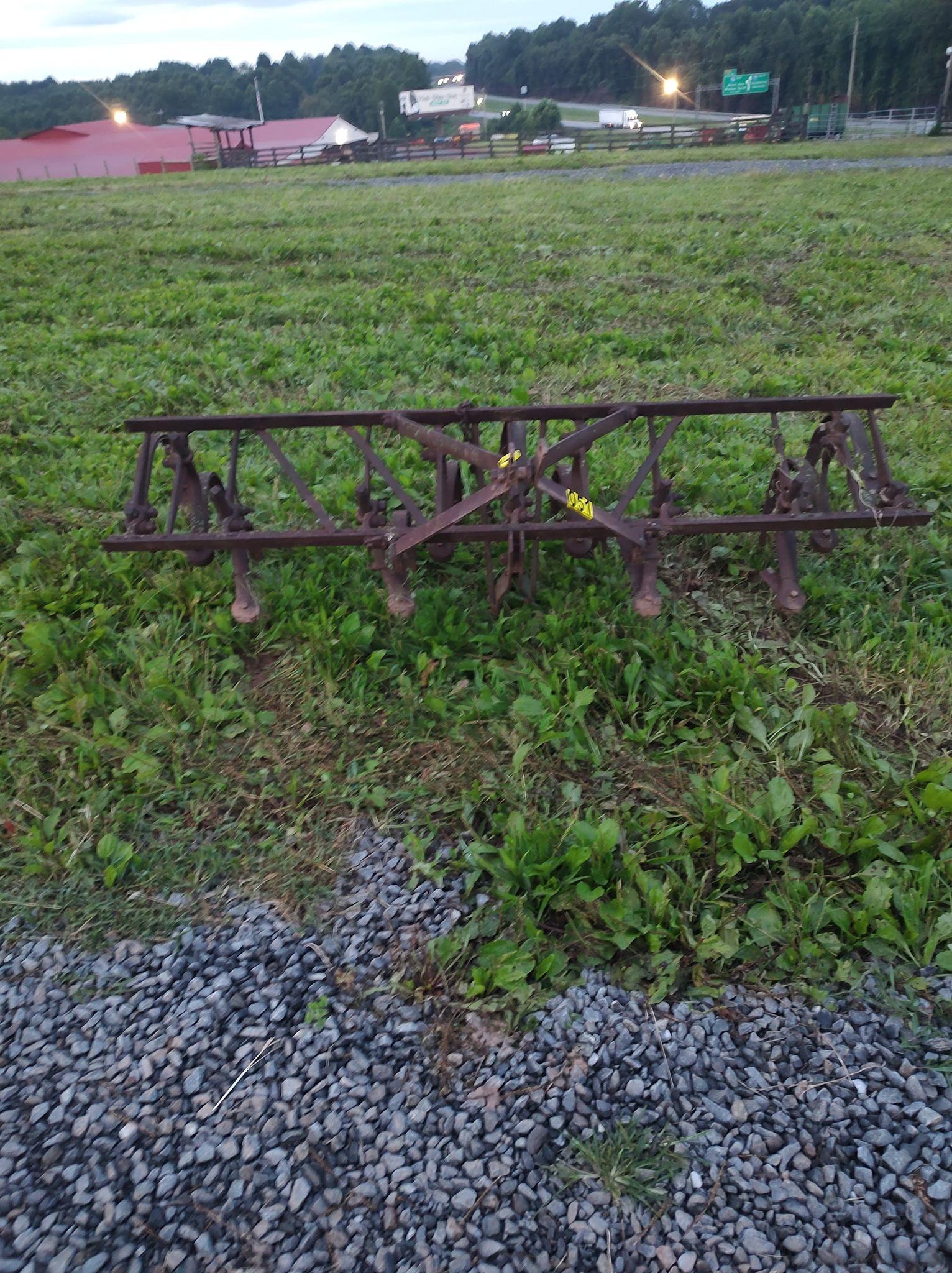 11 SHANK 3 PT HITCH CULTIVATOR