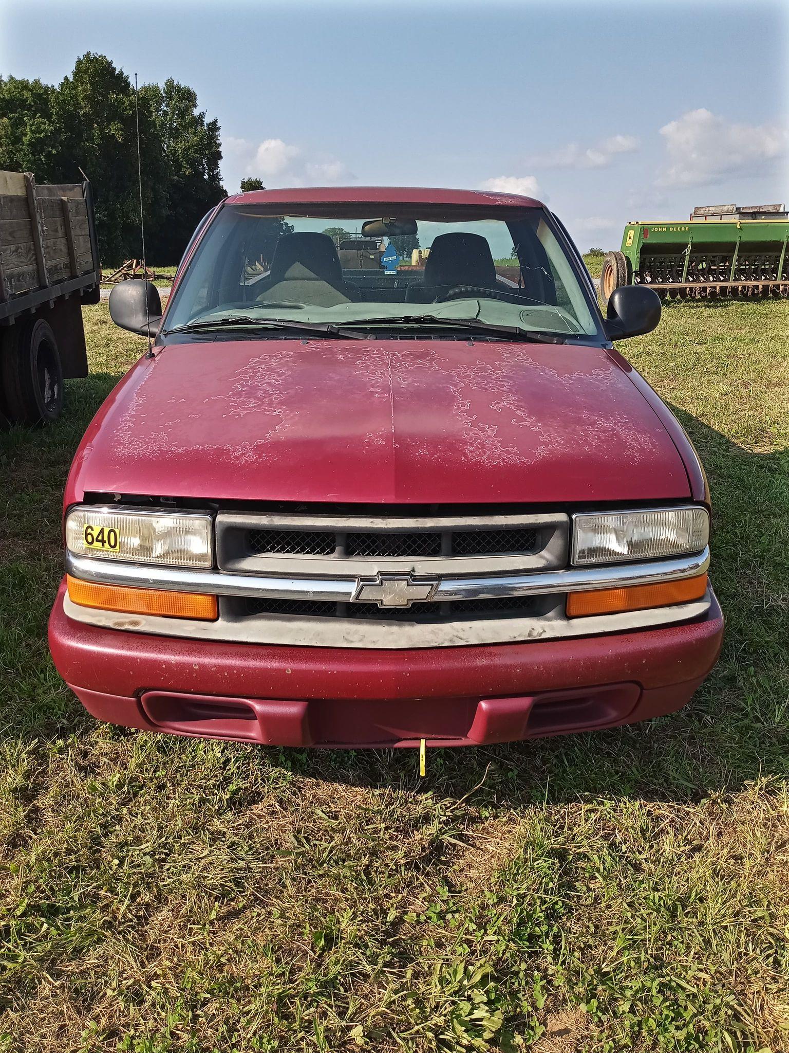 CHEVY S10 1998 TRUCK W/ TITLE - 324K MILES