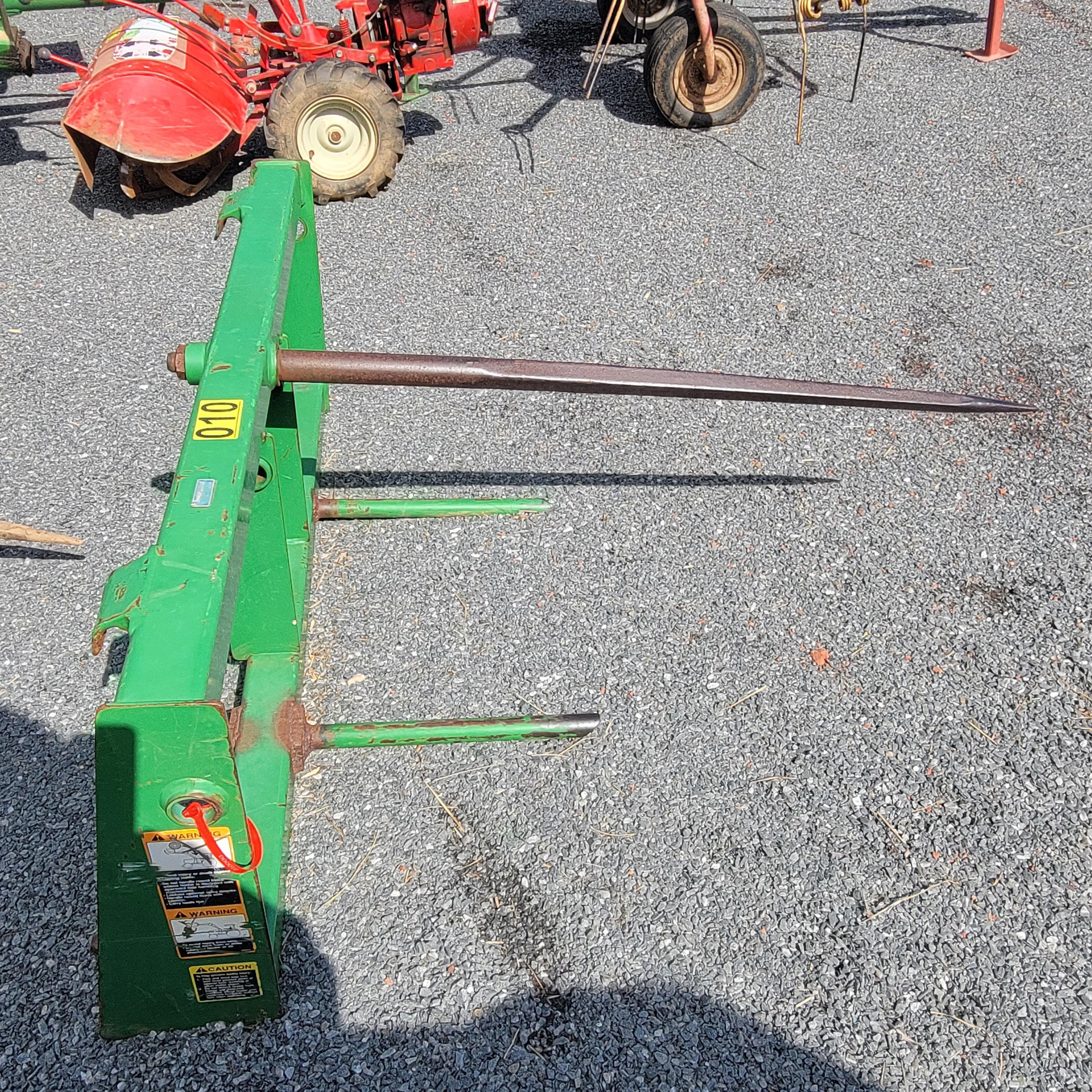 JOHN DEERE 541 HAY SPEAR - ONE OWNER