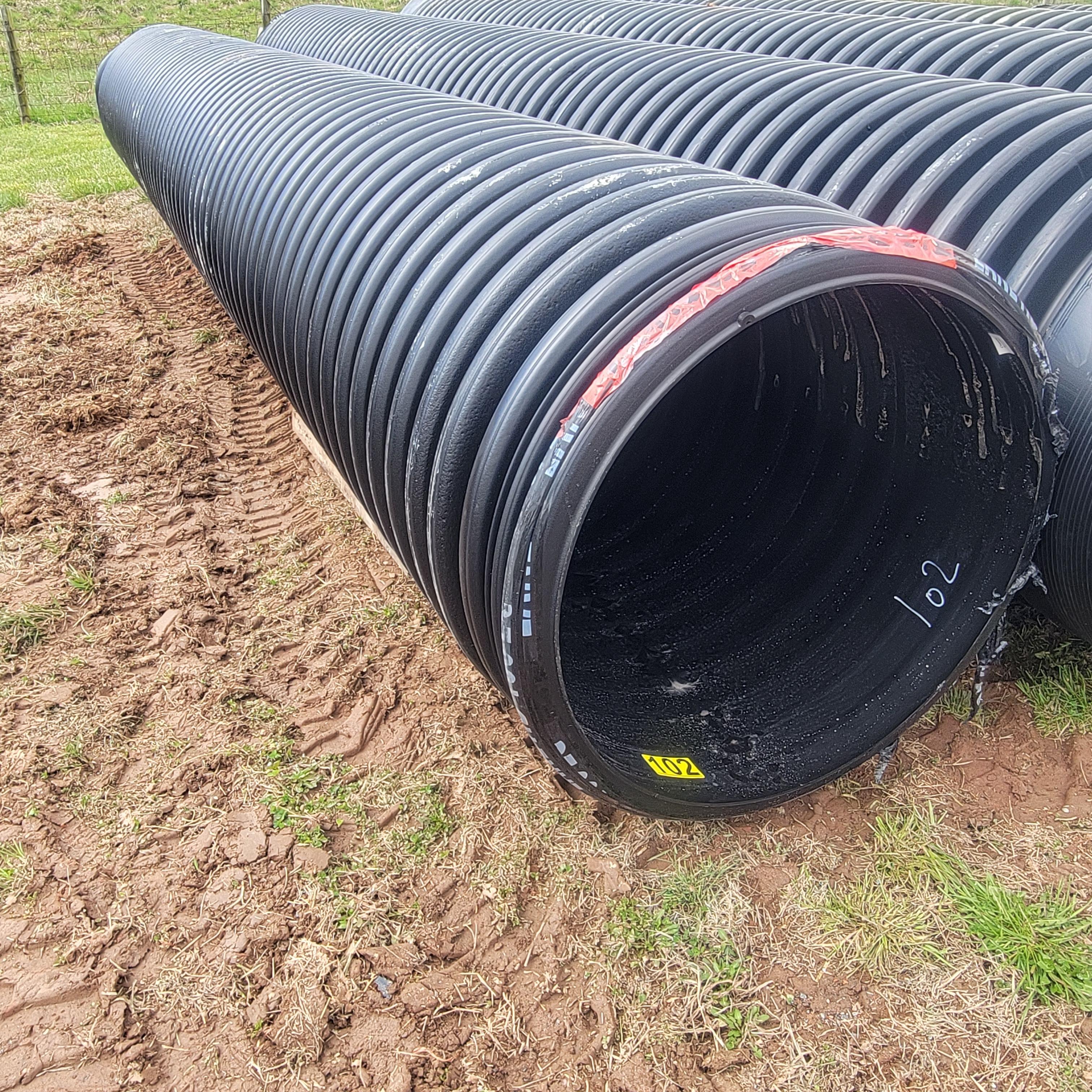 30" OUTSIDE DIAMETER DOUBLE WALL PLASTIC CULVERT 20FT LONG