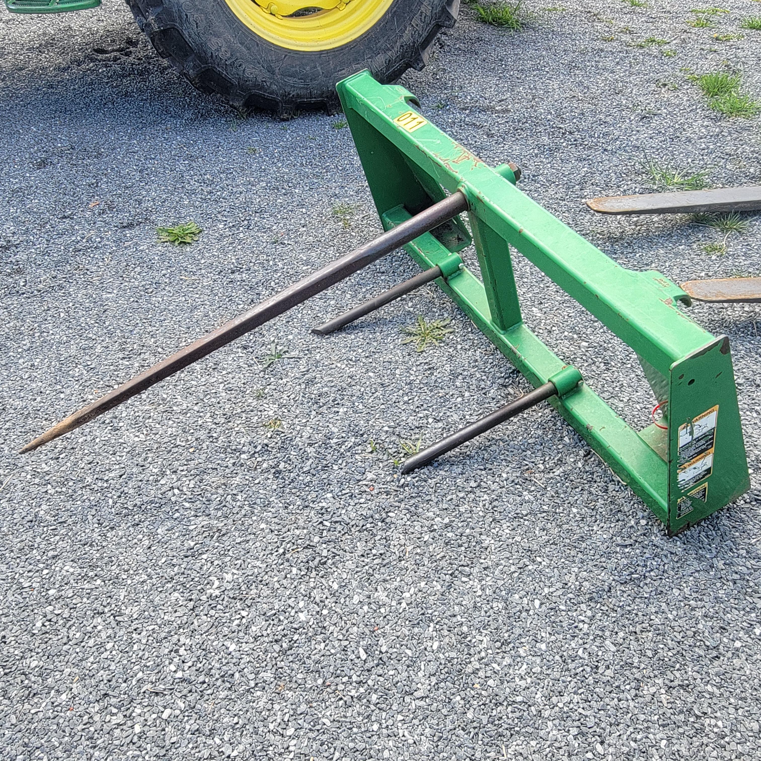 JOHN DEERE 541 HAY SPEAR - ONE OWNER