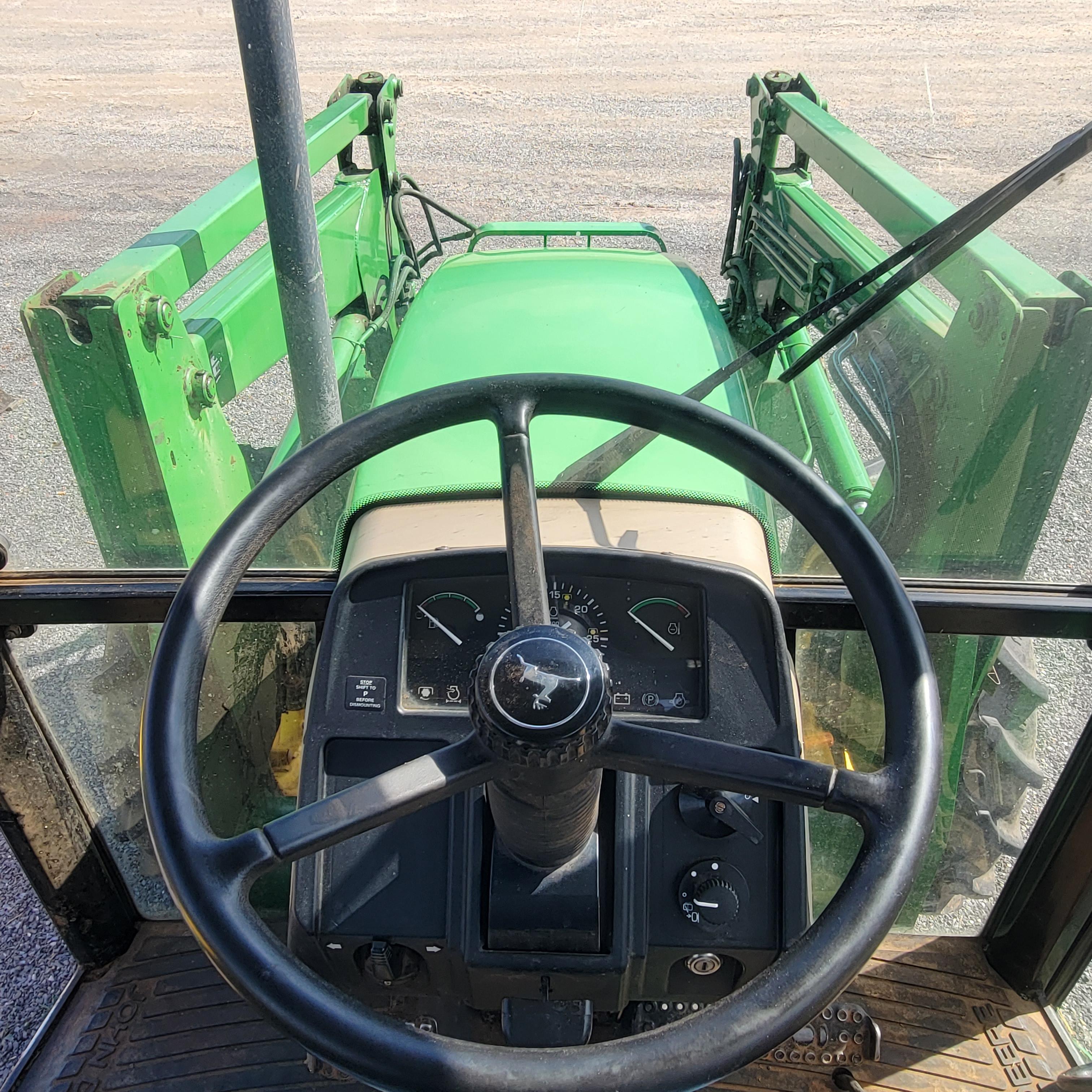 JOHN DEERE 5420 CAB TRACTOR W/ 541 LOADER - 4127 HOURS - (2 OPERATORS MANUALS IN OFFICE) - ONE OWNER