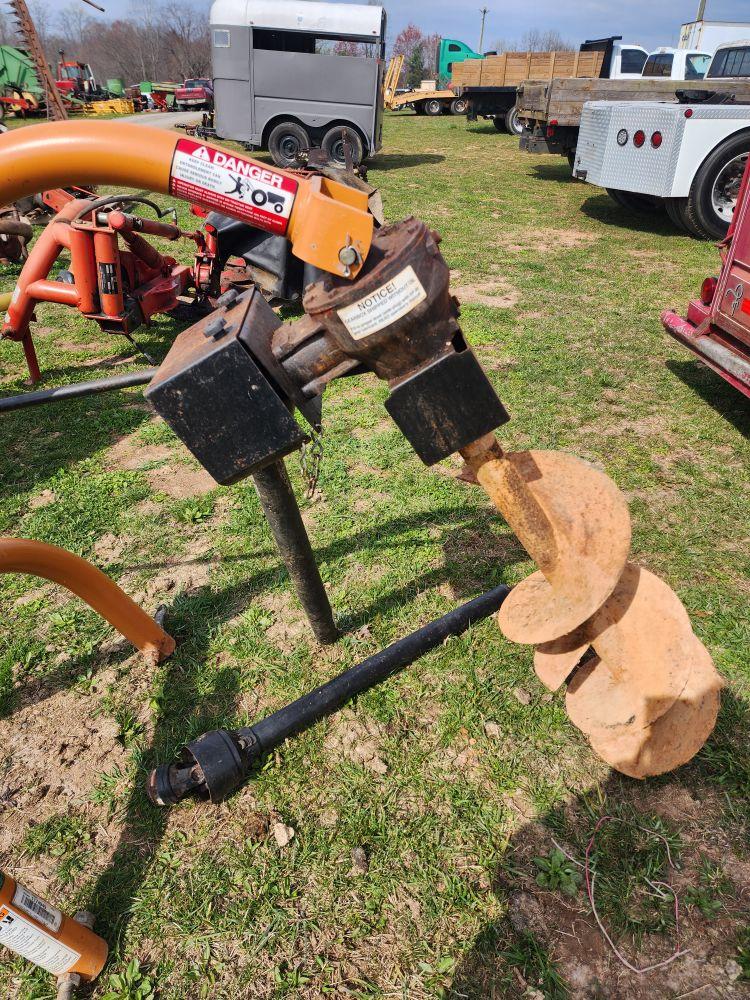 WOODS PHD35 POST HOLE DIGGER W/ PTO