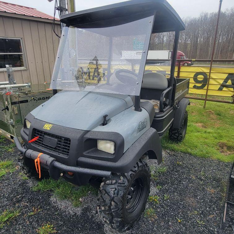 2017 CARRYALL 1500 4WD KUBOTA DIESEL - LIQUID COOLED, CVT, TRANSMISSION, 1900 HRS, HEADLIGHTS, 4 WHE