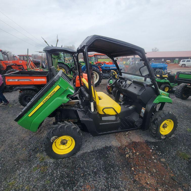 JOHN DEERE GATOR  4X4 XUV560E 4WD 1675 HRS