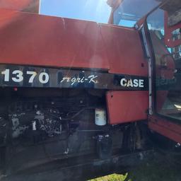 CASE 1370 W/ DUALS 6500 HOURS