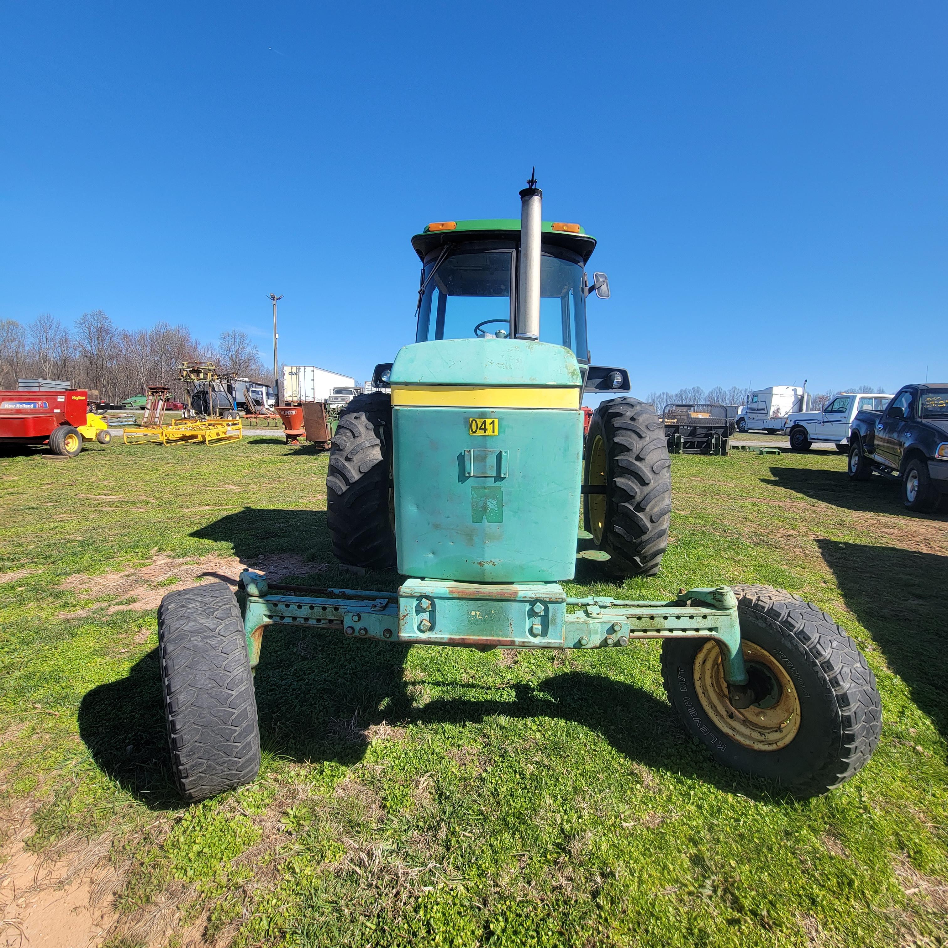 JOHN DEERE 4430 TRACTOR - 1175 HOURS