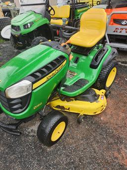 JOHN DEERE D160 LAWN MOWER - 285 HOURS