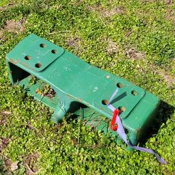 JOHN DEERE WEIGHT BRACKETS