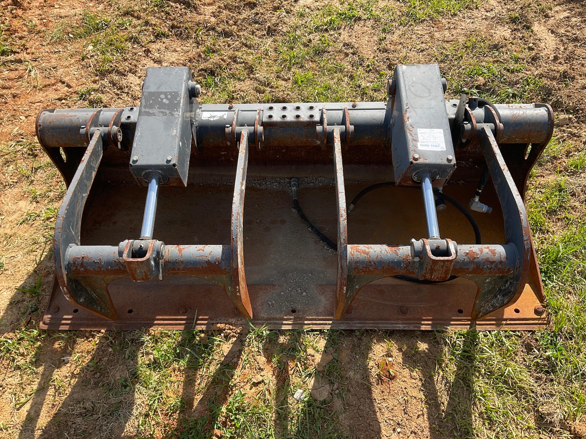 Bobcat Grapple Bucket