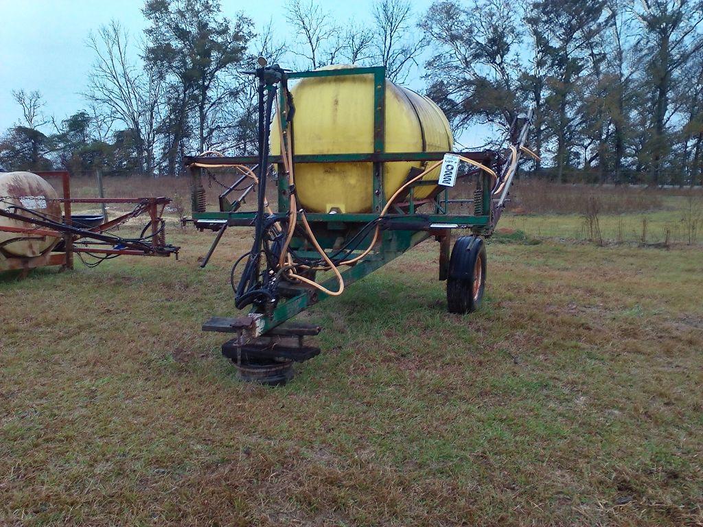 500 GAL SPRAY RIG WITH 32' SPRAY SPAND