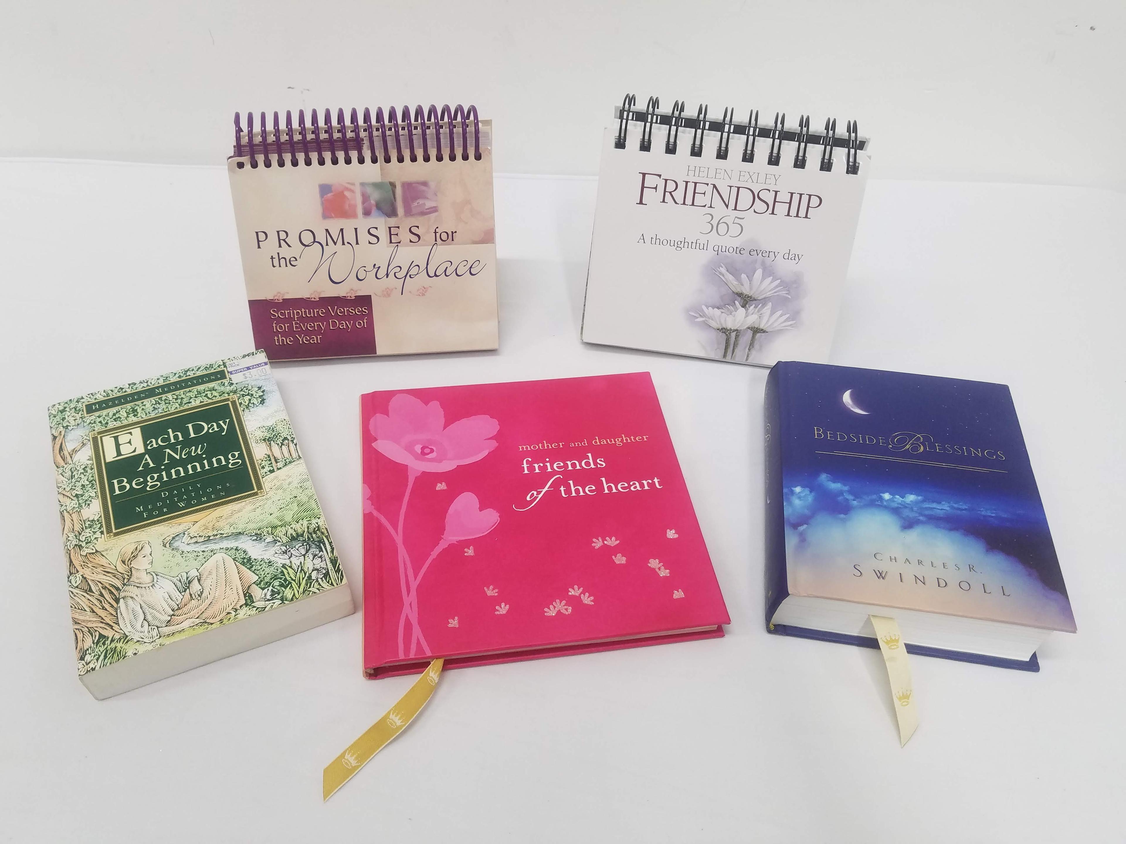 5 Small Inspirational Books/Desk Calendars