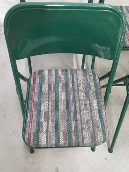 Set of 4 Folding Chairs - Green with Padded Seats