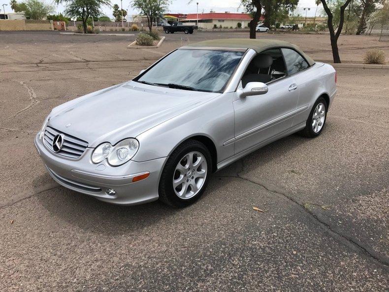 2004 Mercedes-Benz CLK320 Convertible