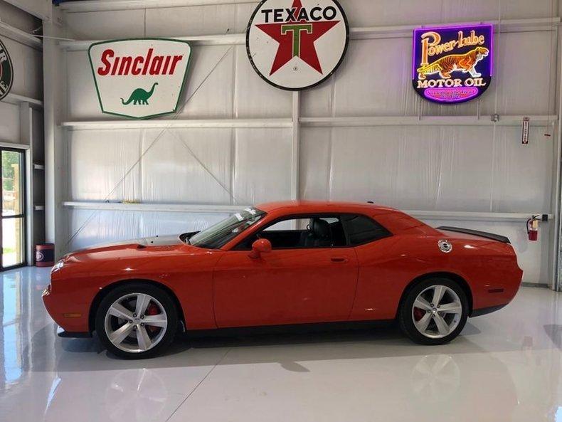 2008 Dodge Challenger SRT8 Coupe