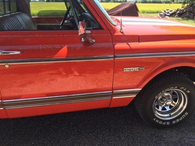 1972 Chevrolet Cheyenne C10 Shortbed Pickup