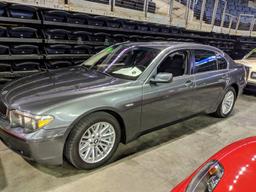 2005 BMW 745i