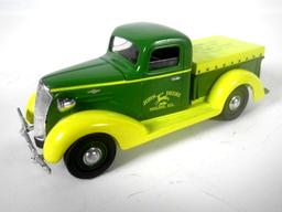 Liberty Classics 1937 Chevy Pickup in John Deere Livery Coin Bank w/Key