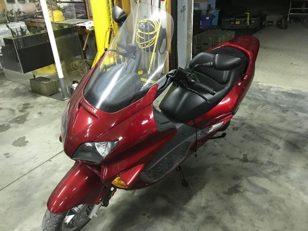 Honda Scooter with Only 39 Miles