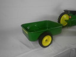 Ertl John Deere 8400 Peddle Tractor & Wagon