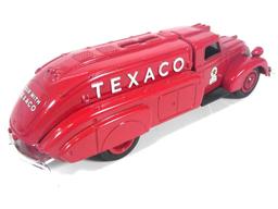 Ertl 1939 Dodge Airflow Texaco Coin Bank w/Key & Box