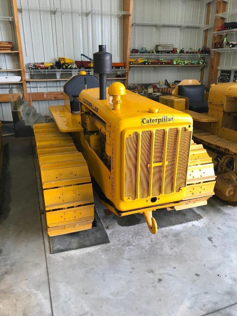 D2 Caterpillar Crawler Diesel Restored