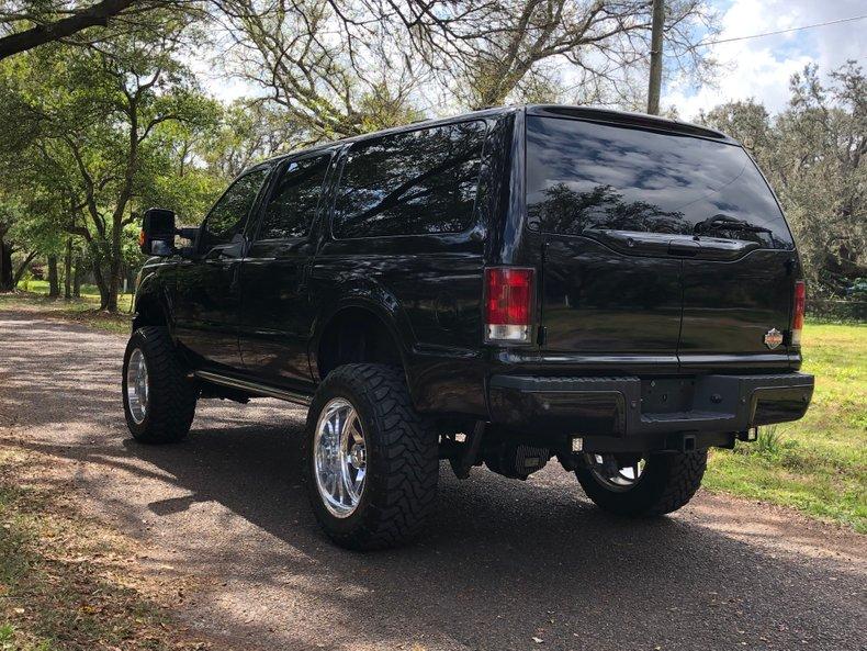 2003 Ford Excursion Custom SUV