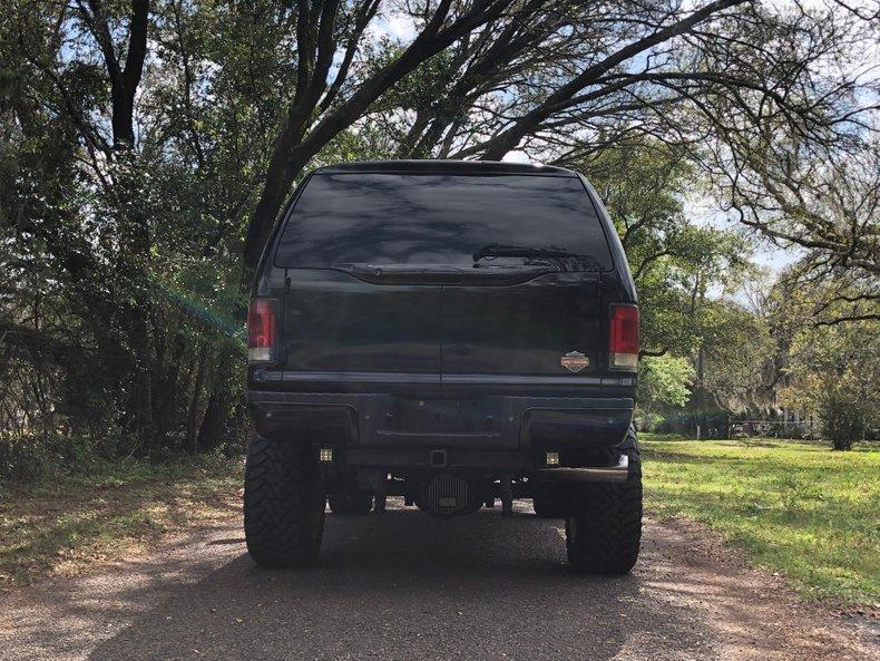 2003 Ford Excursion Custom SUV