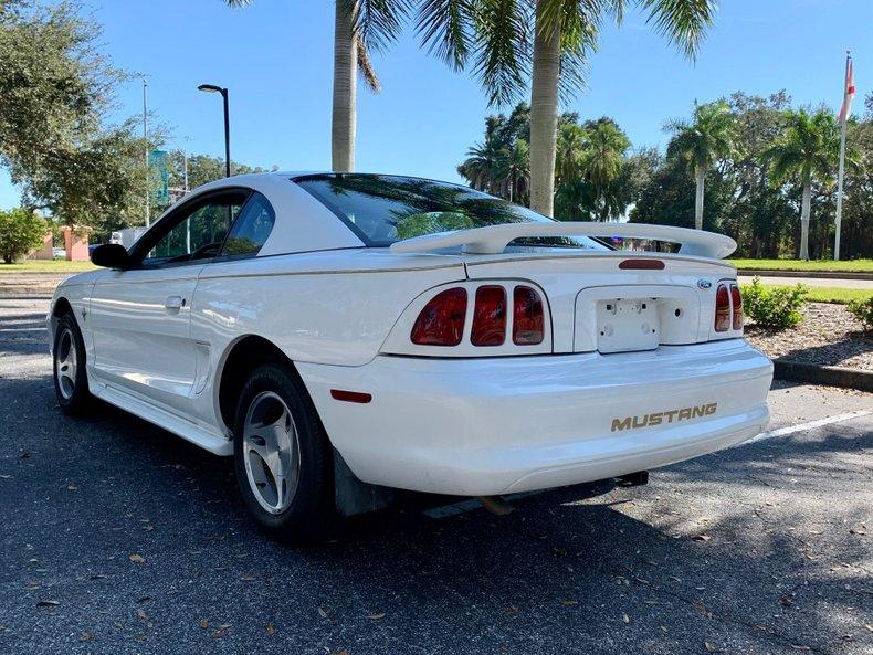1998 Ford Mustang Coupe