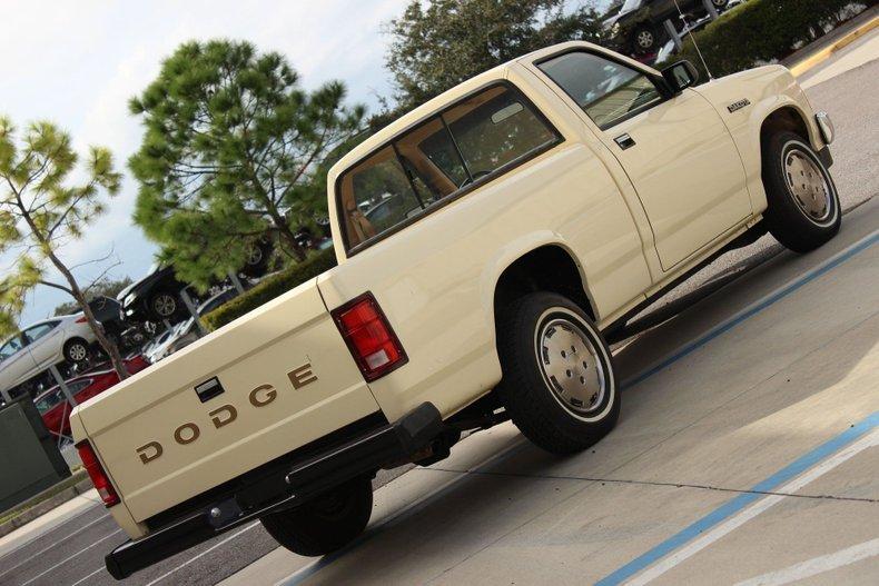 1988 Dodge Dakota Pickup