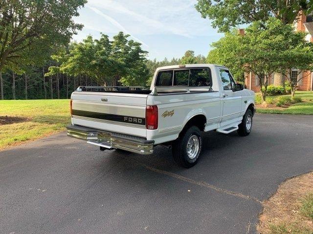 1993 Ford F150 XLT 4 X 4 Pickup