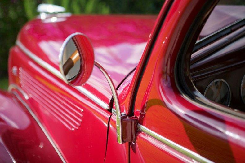 1938 Ford Deluxe Fordor Sedan