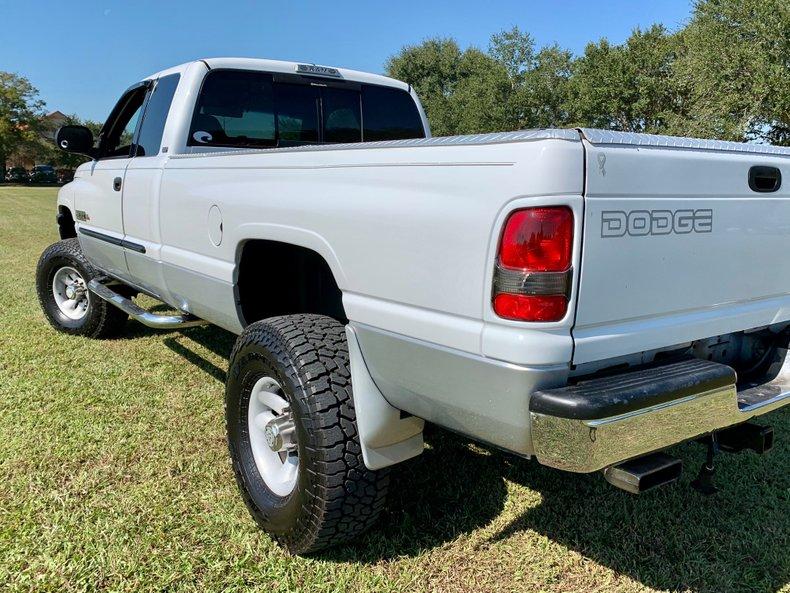 2001 Dodge Ram 2500 3/4 Ton 4x4 Pickup