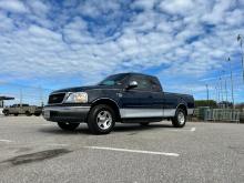 2000 Ford F150 XLT Extended Cab Pickup