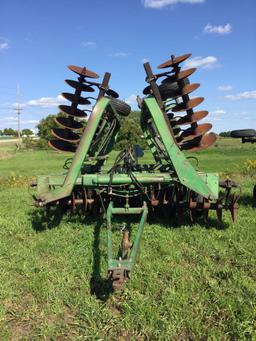 JOHN DEERE 235 DISC