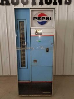 Pepsi Vendorlator Mfg. Co. 10... pop machine