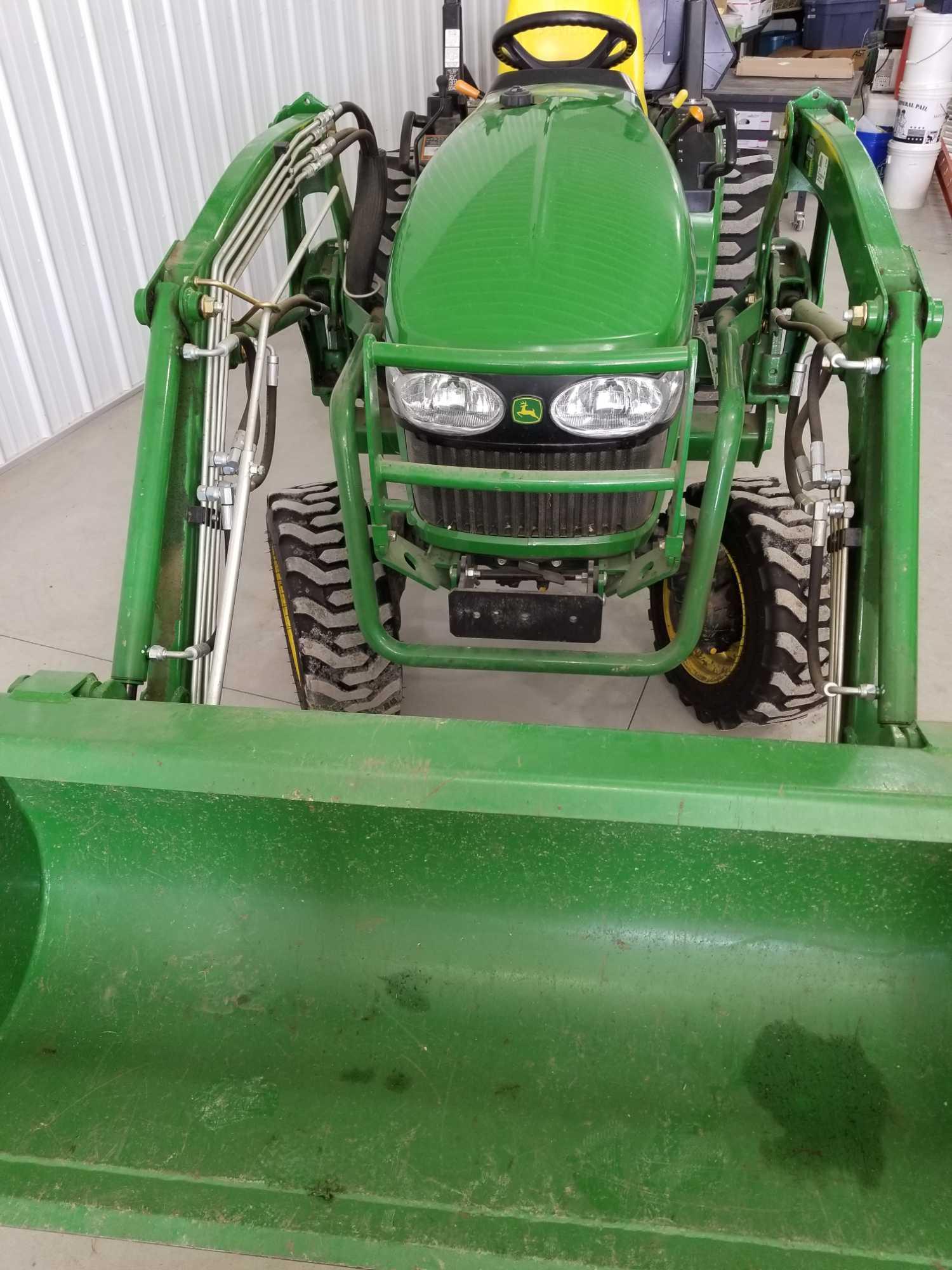 John Deere 2720 4WD Utility Tractor with Loader