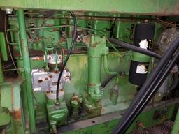 JOHN DEERE MODEL 4020 WITH 46A LOADER