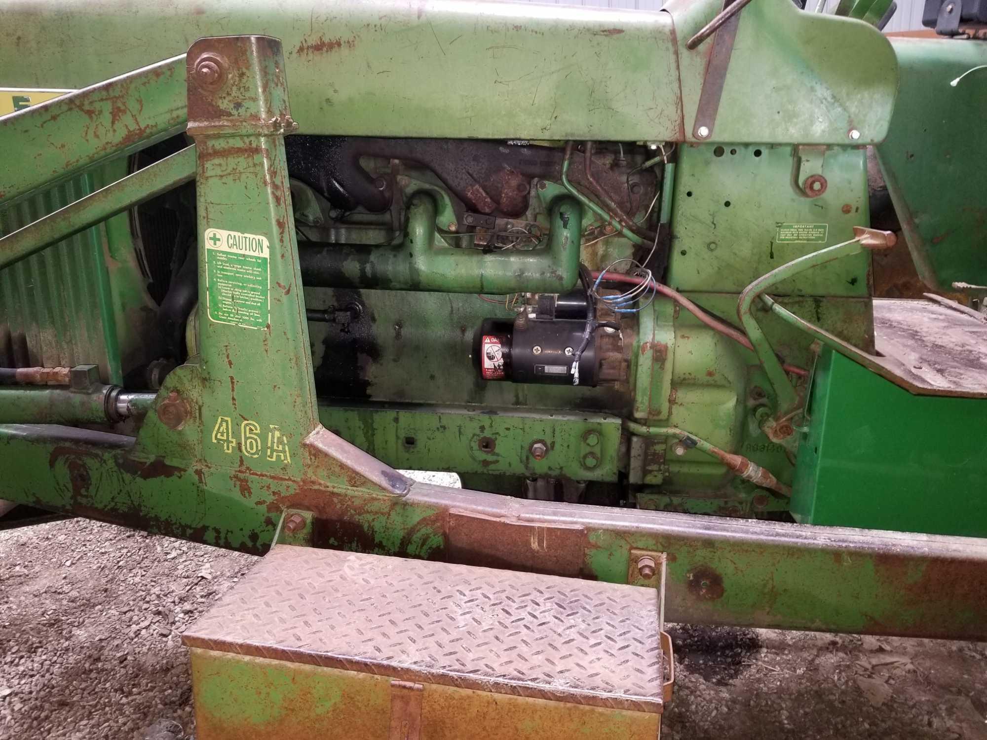 JOHN DEERE MODEL 4020 WITH 46A LOADER