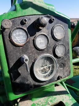 JOHN DEERE MODEL 520