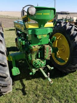 JOHN DEERE MODEL 520