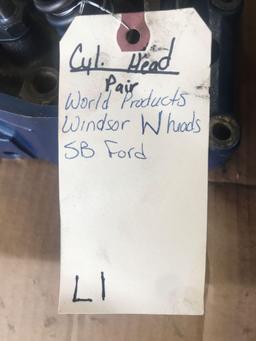 Pair of Heads 351 Windsor World Products