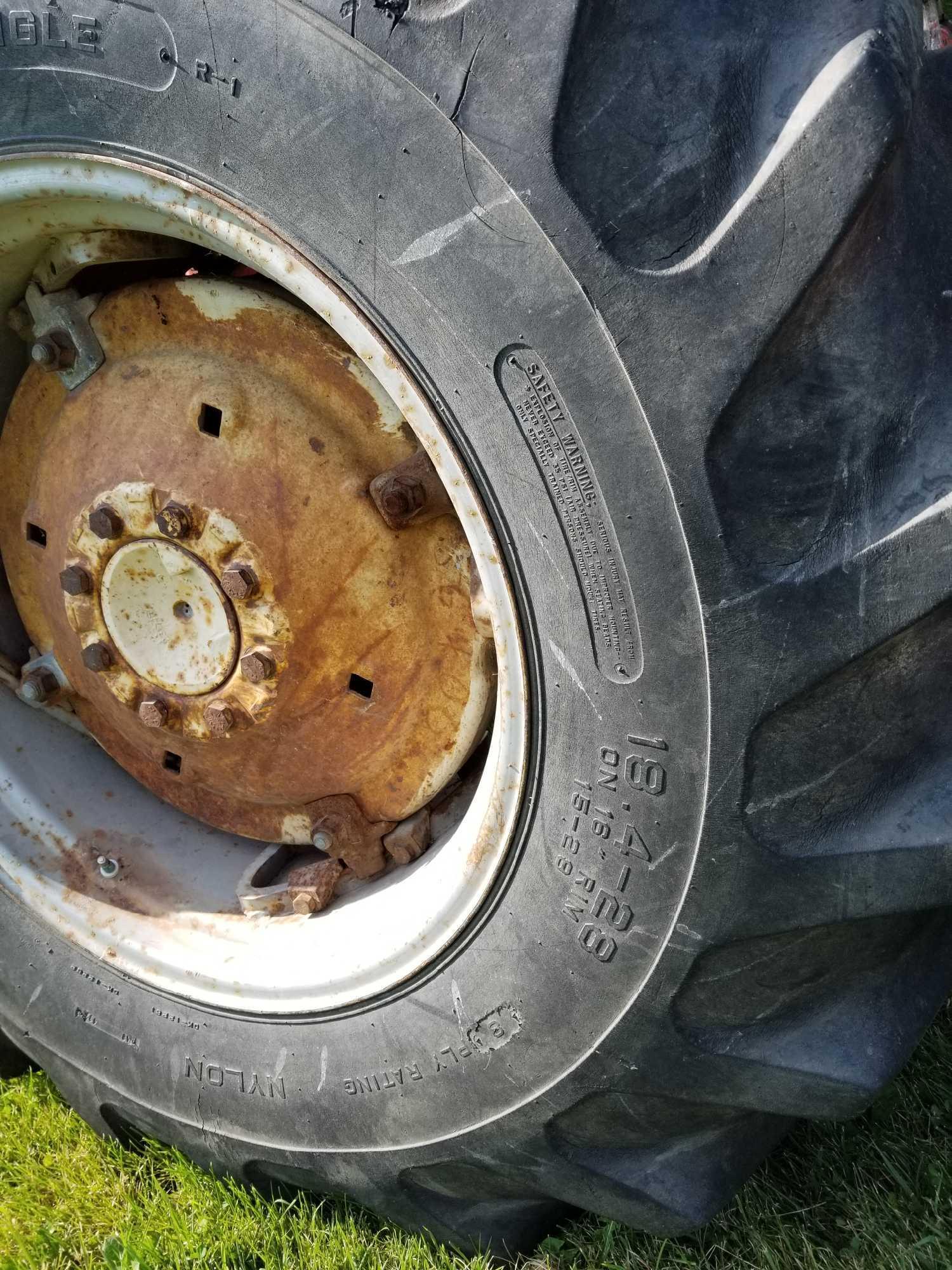 180 ALLIS CHALMERS TRACTOR