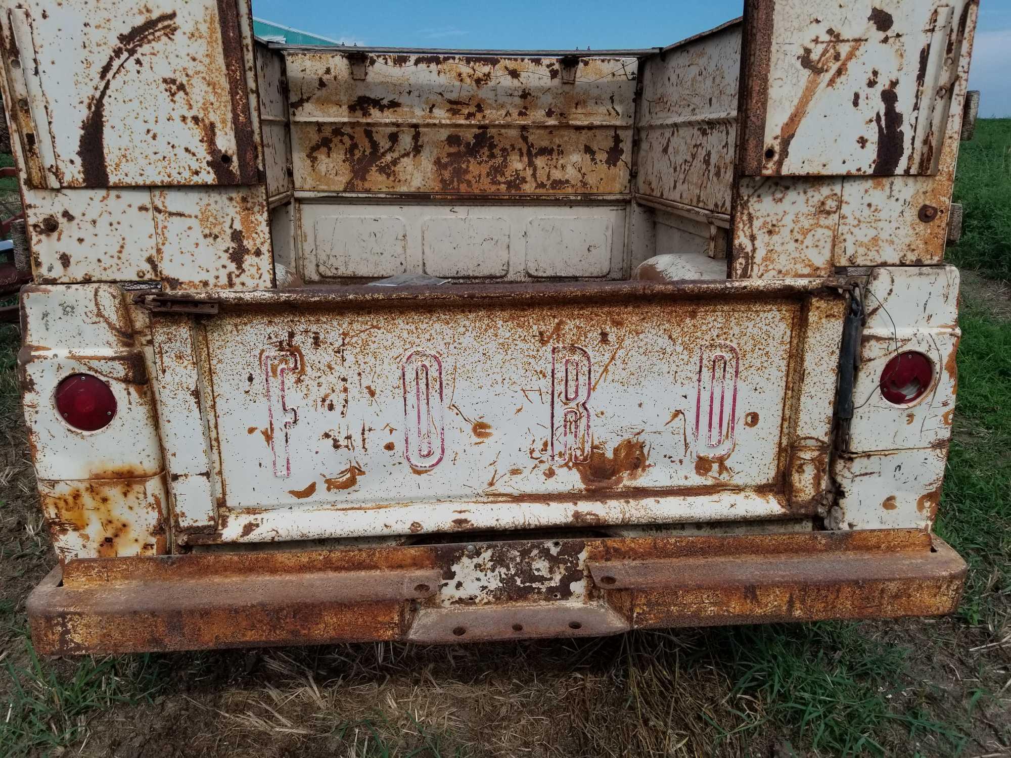 1963 FORD 3/4 TON 2 WHEEL DRIVE PICKUP