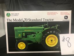 THE MODEL 70 STANDARD TRACTOR PRECISION CLASSIC 1/16 SCALE NO. 15366 NIB