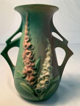 ROSEVILLE #44-6 INCH 2 HANDLED VASE FOX GLOVE PATTERN